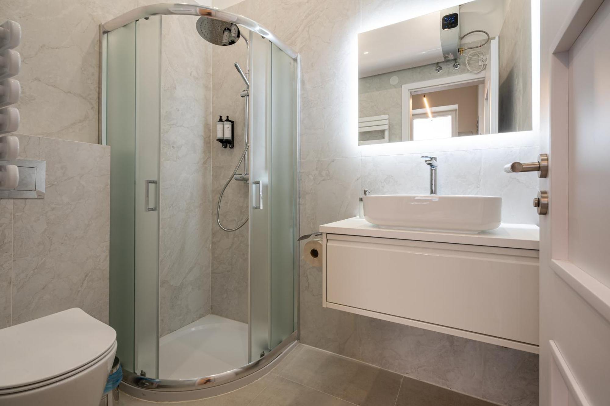 D54 Boutique Apartments Best Location By Bqa Budapeste Exterior foto